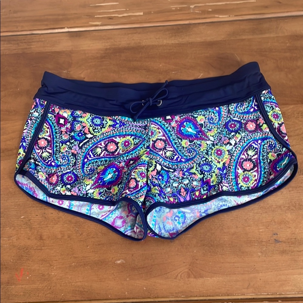 Athleta Multicolored Swim Shorts Quick-Dry Lightweight Size Large